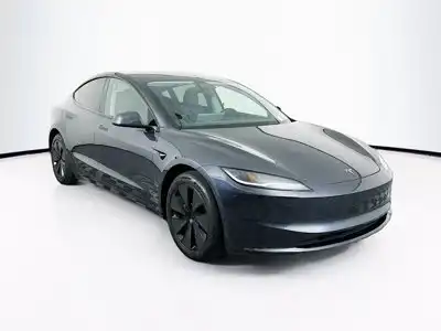 2025 Tesla Model 3 Long Range's photo