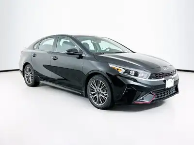 2023 Kia Forte GT-Line AT's photo
