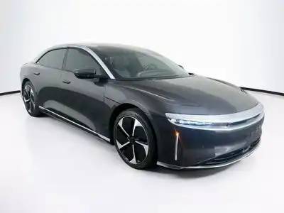 2024 Lucid Air Touring's photo