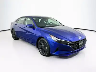 2022 Hyundai Elantra 2.0 SEL IVT's photo