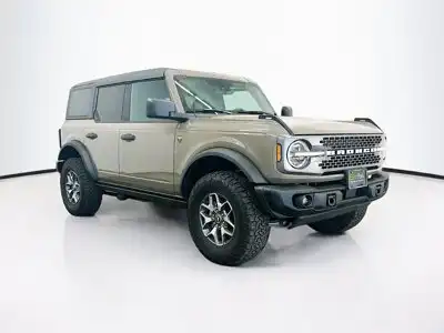 2025 Ford Bronco Badlands 4x4's photo