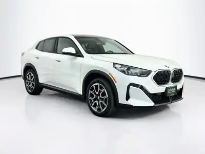 2026 BMW X2 xDrive28i's photo