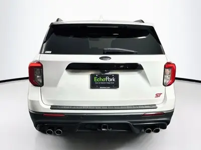2022 Ford Explorer ST 4WD photo 5