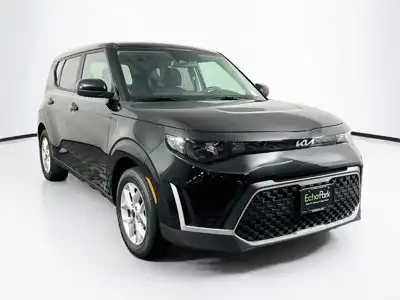 2025 Kia Soul 2.0L LX IVT's photo