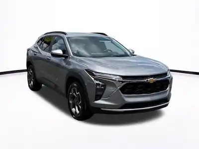 2025 Chevrolet Trax LT's photo
