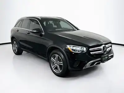 2022 Mercedes-Benz GLC GLC 300's photo