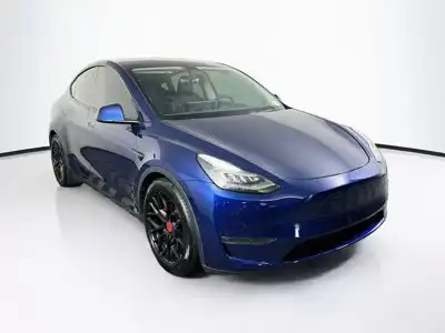 2020 Tesla Model Y Performance Dual Motor All-Wheel Drive's photo