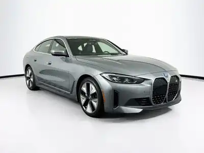 2024 BMW i4 eDrive40's photo