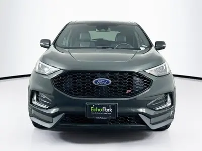 2022 Ford Edge ST AWD photo 3