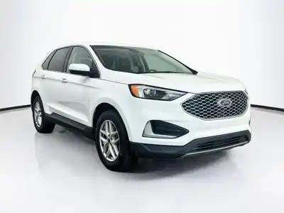 2024 Ford Edge SEL AWD's photo