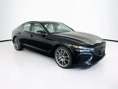 2025 Genesis G70 2.5T Standard's photo