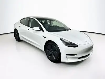 2023 Tesla Model 3 Base photo 1
