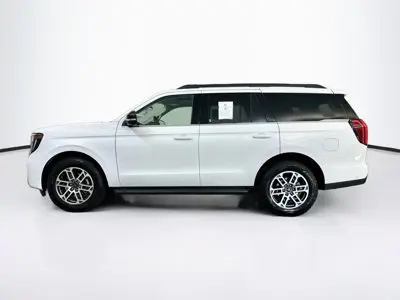 2025 Ford Expedition Active 4x4 photo 4