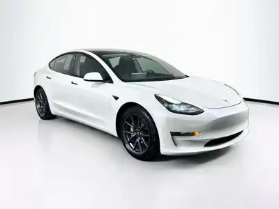 2022 Tesla Model 3 Long Range Dual Motor All-Wheel Drive's photo