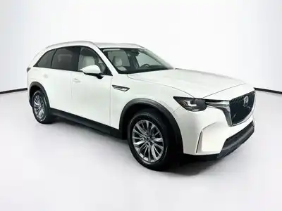 2024 Mazda CX-90 PHEV Preferred Package's photo