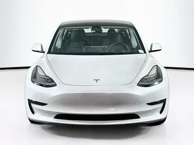 2023 Tesla Model 3 Base photo 3
