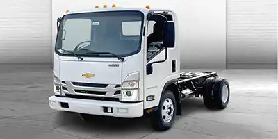 2025 Chevrolet Low Cab Forward's photo