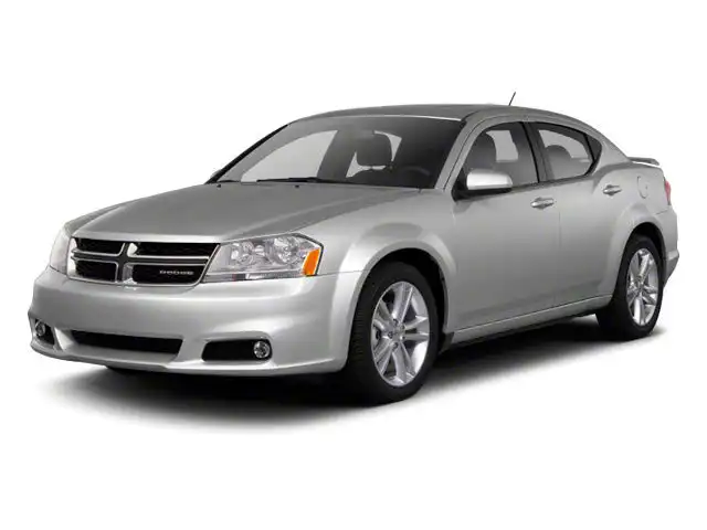 2012 Dodge Avenger SE's photo