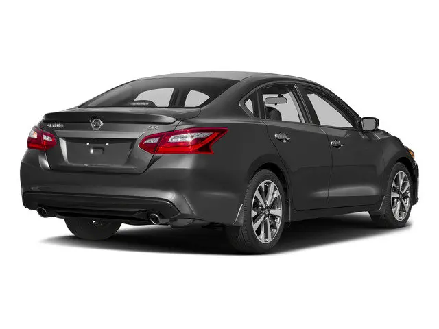 2017 Nissan Altima 2.5 SR photo 5