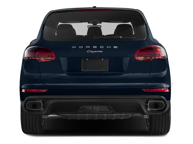 2017 Porsche Cayenne Base photo 5