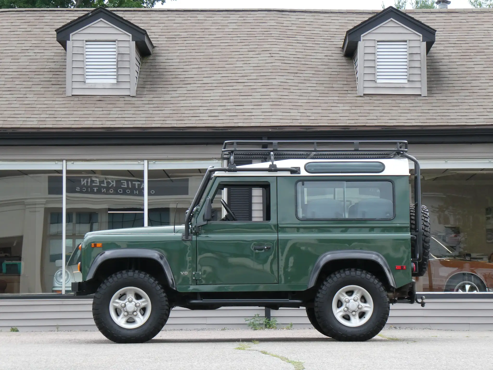 1997 Land Rover Defender STATION WAGON's photo