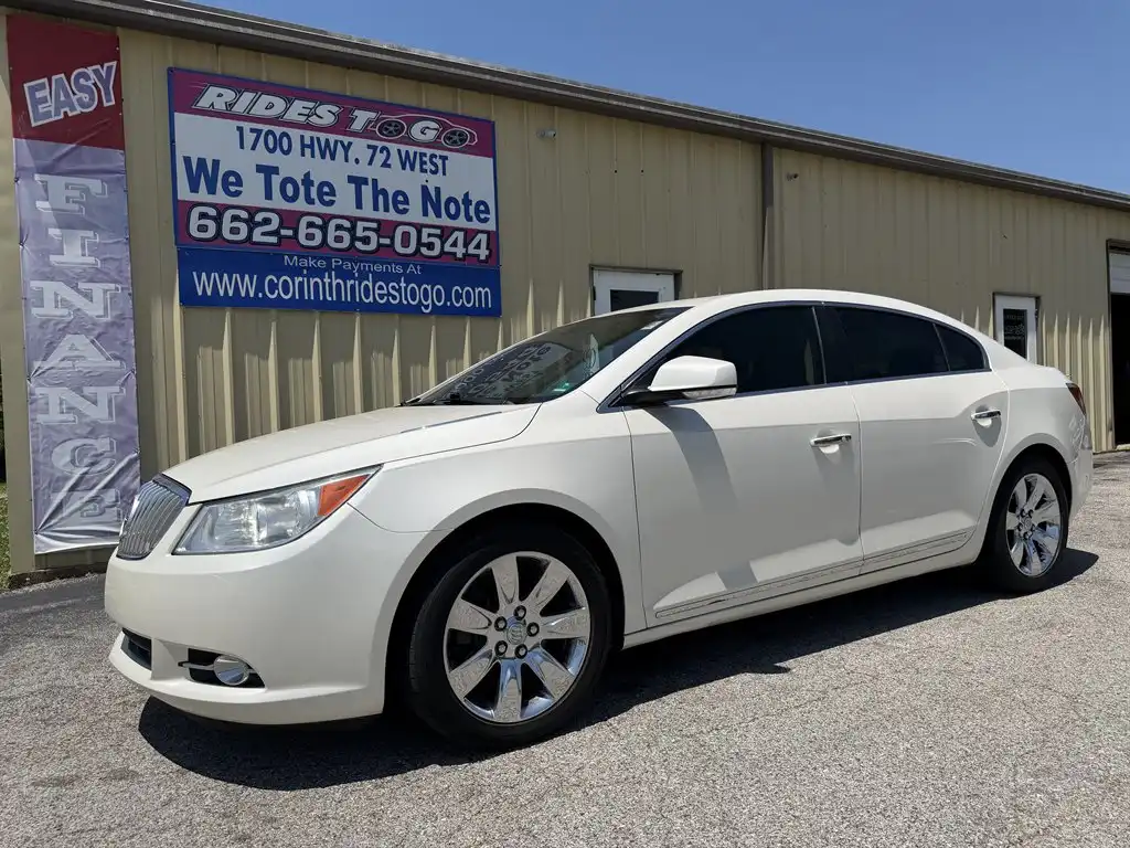 2010 Buick LaCrosse CXL's photo