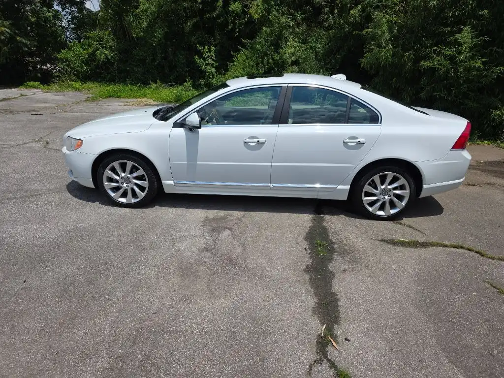 2013 Volvo S80 T6 AWD Auto's photo