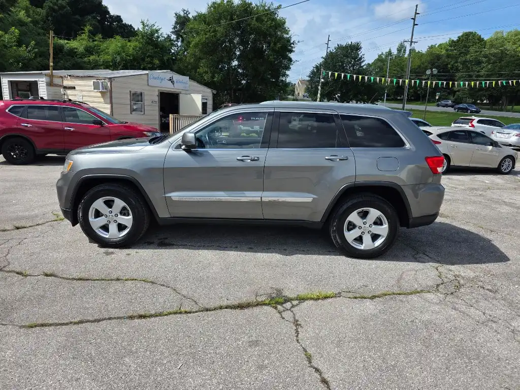 2012 Jeep Grand Cherokee Laredo's photo
