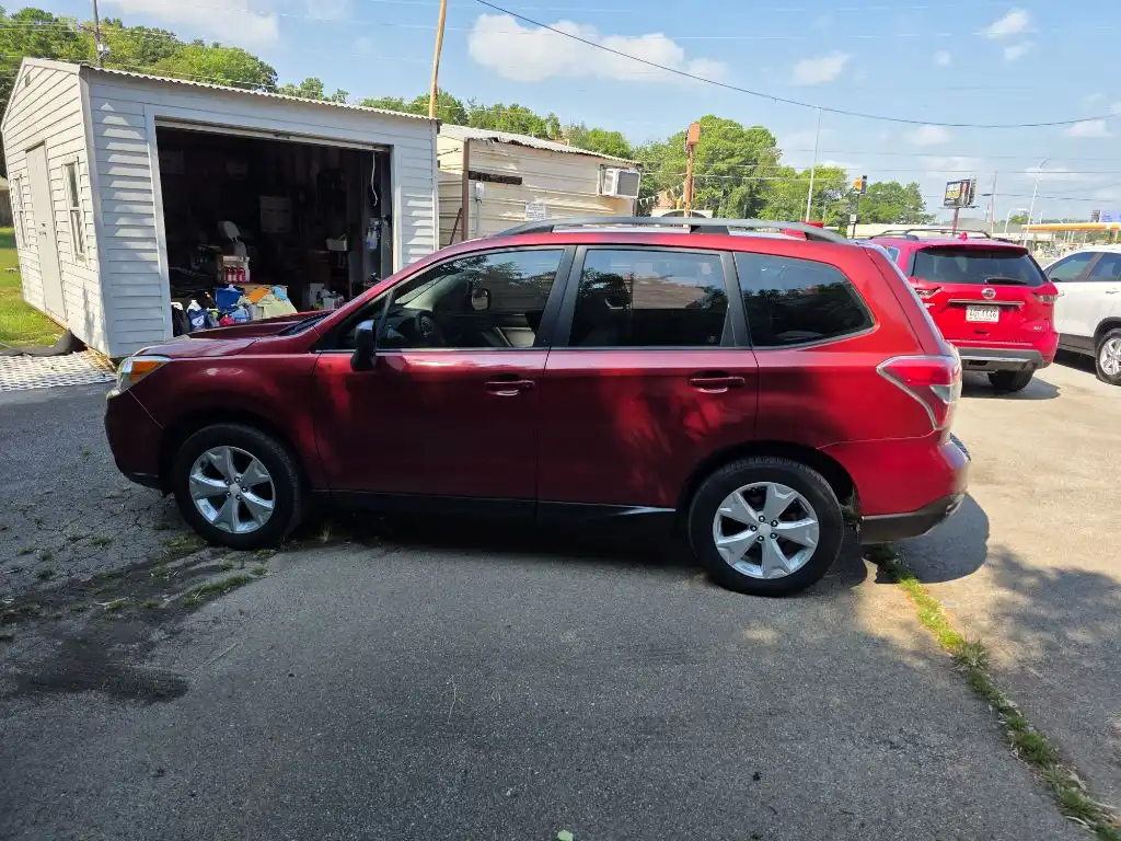 2016 Subaru Forester 2.5i AT PZEV's photo