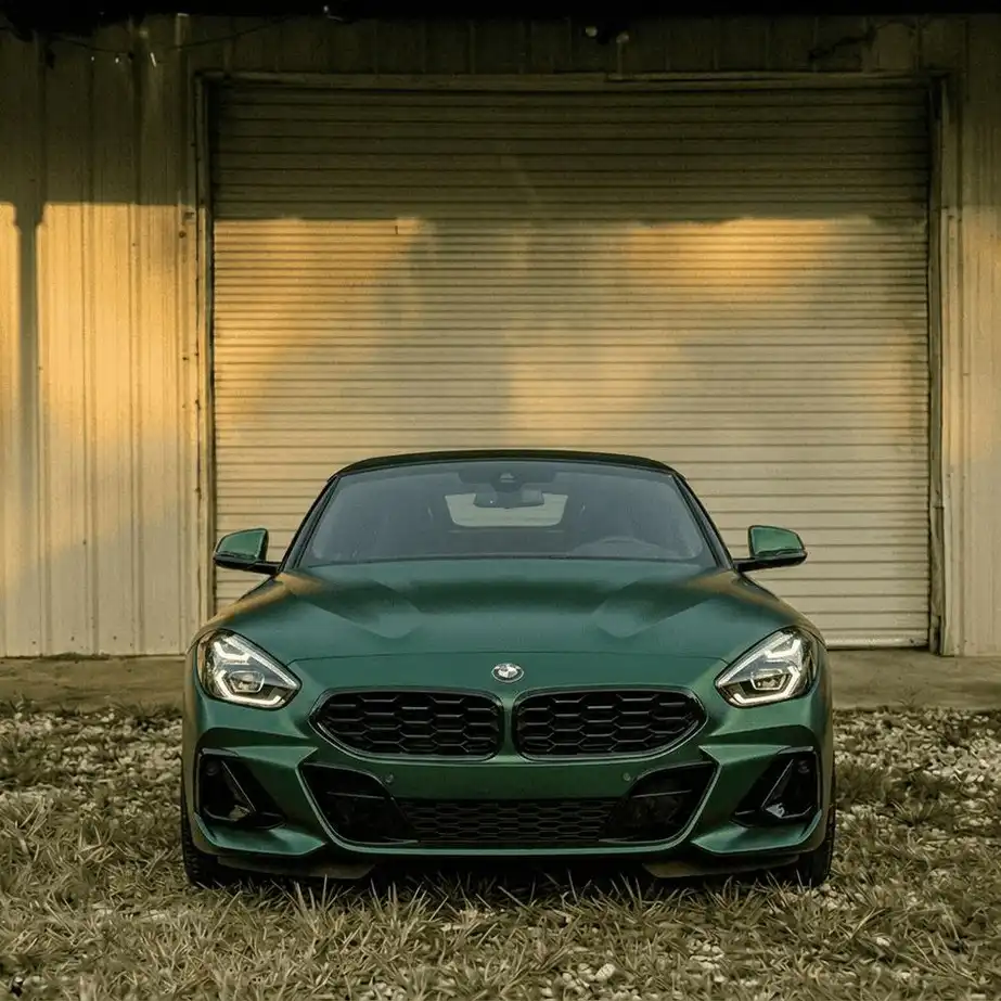 2025 BMW Z4 M40i's photo