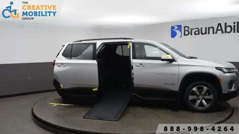 2022 Chevrolet Traverse 3LT FWD's photo