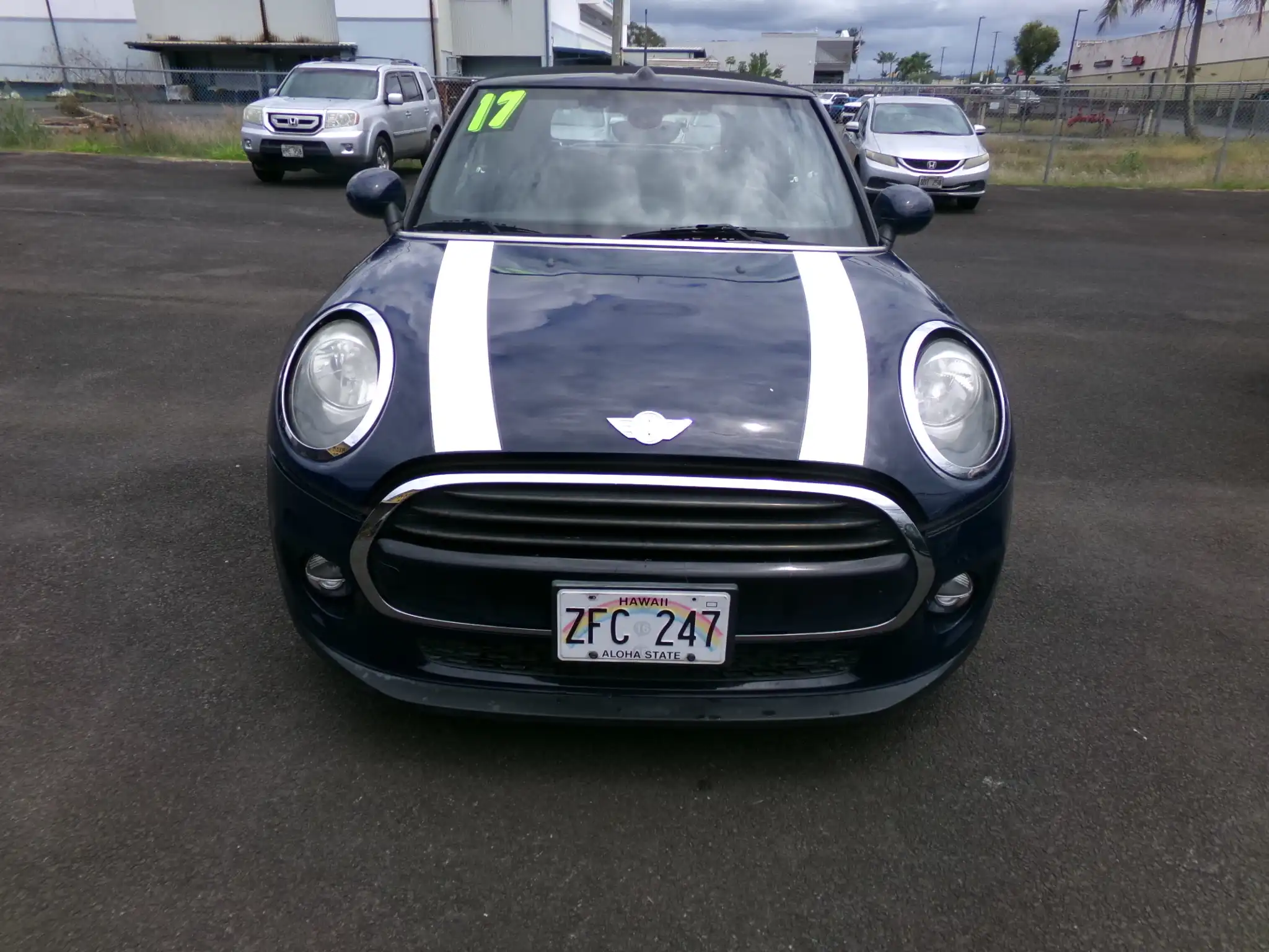 2017 MINI Cooper Convertible's photo