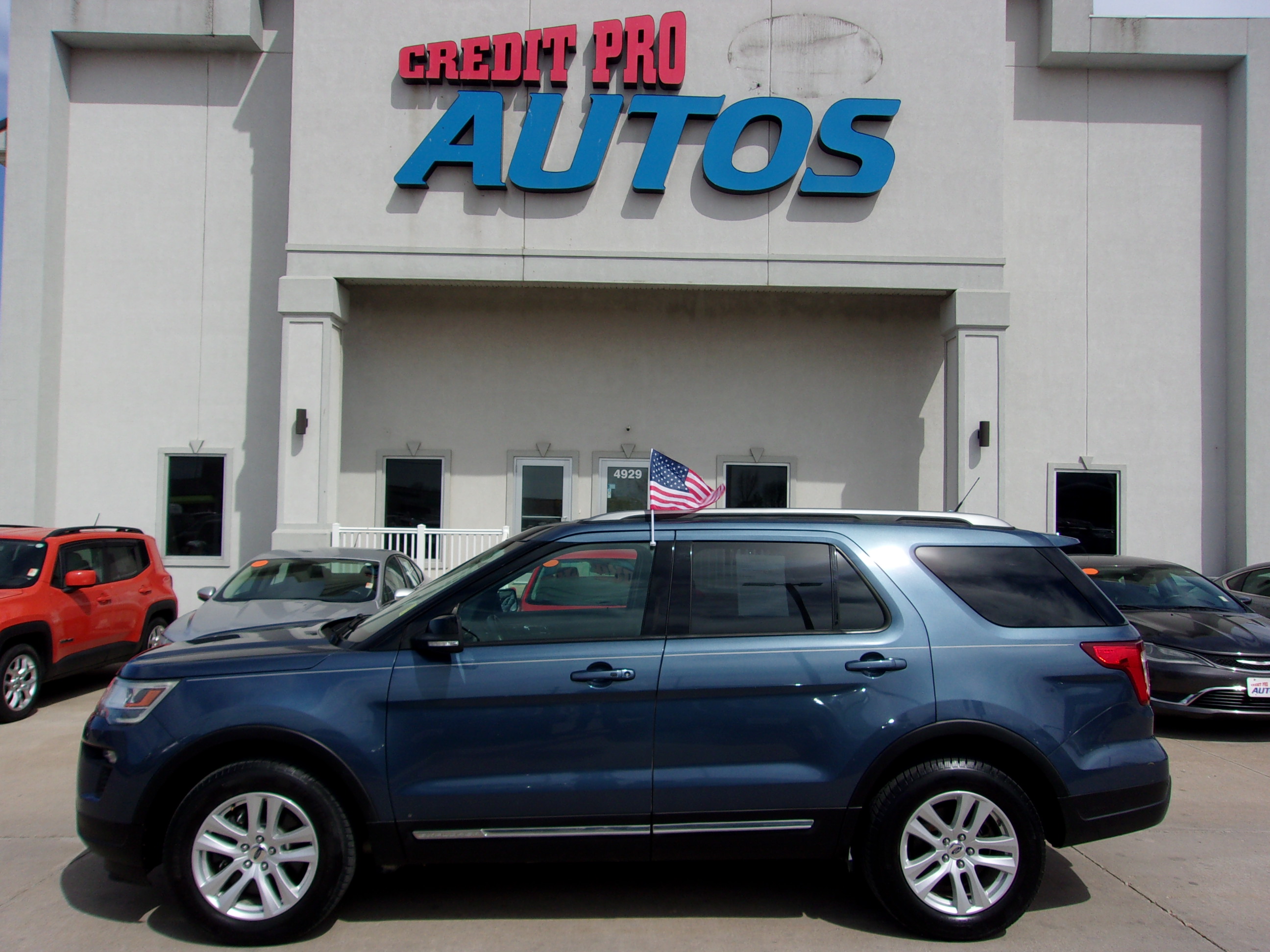 2018 Ford Explorer XLT 4WD's photo