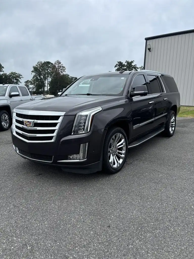 2018 Cadillac Escalade ESV Luxury AWD's photo