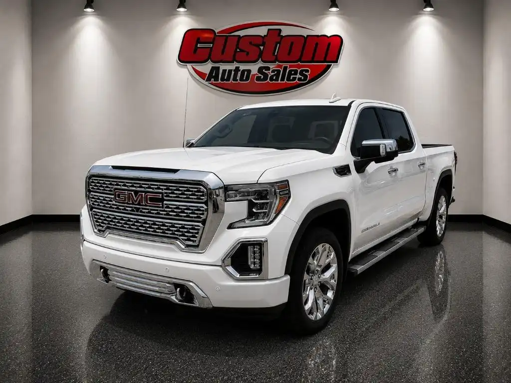 2020 GMC Sierra Denali 4WD Crew Cab Short Box's photo