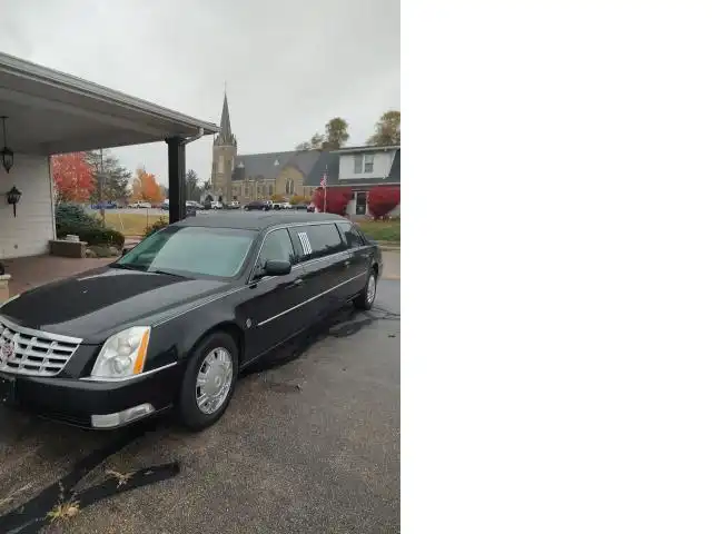 2011 Cadillac DTS Coachbuilder Limousine (Fleet)'s photo