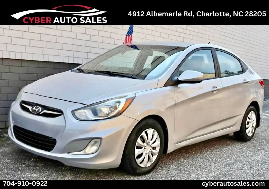 2014 Hyundai Accent GLS 4-Door 6-Speed Automatic's photo