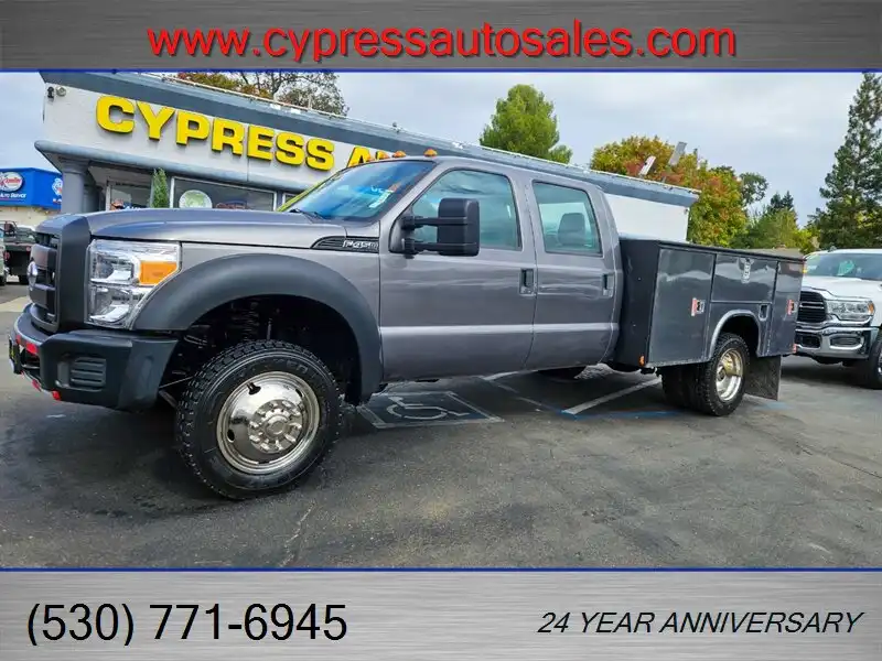 2011 Ford F-450 XL 4WD Crew Cab DRW 176 in's photo