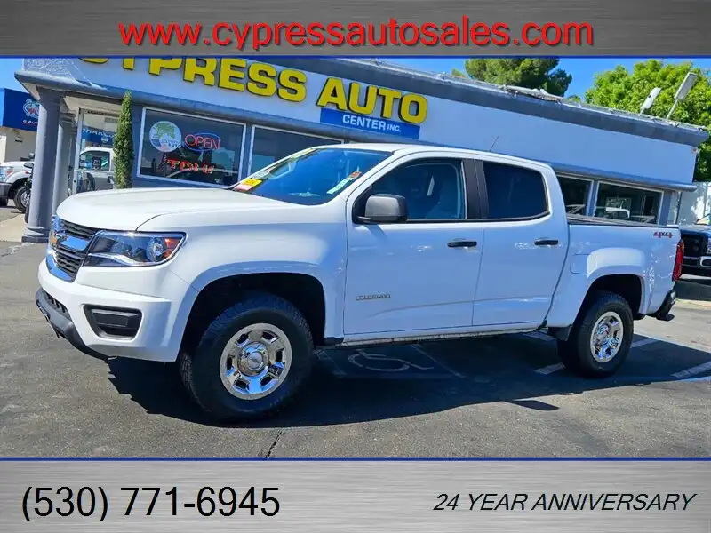 2017 Chevrolet Colorado 4WD Work Truck Crew Cab Short Box's photo