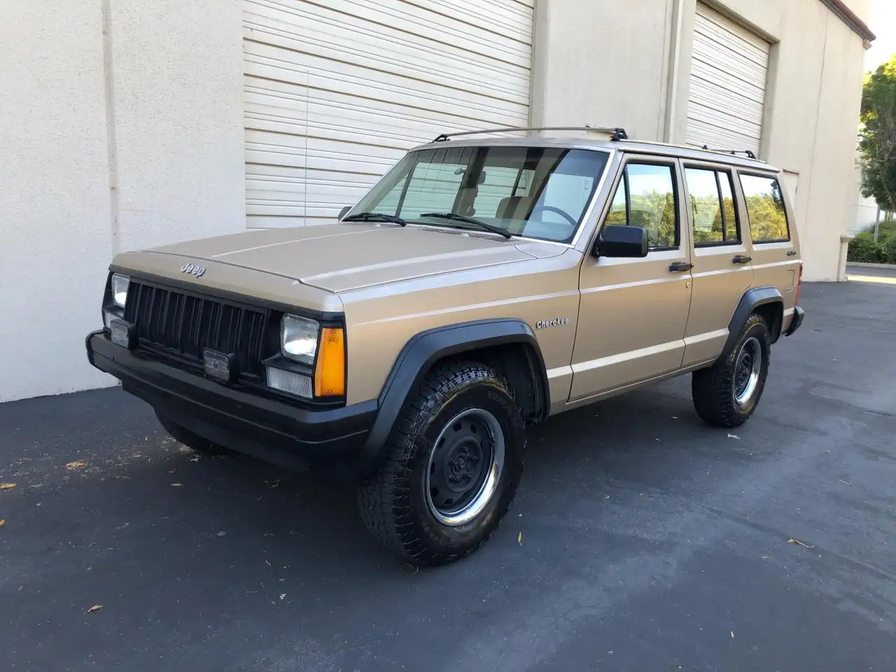 1989 Jeep Cherokee's photo