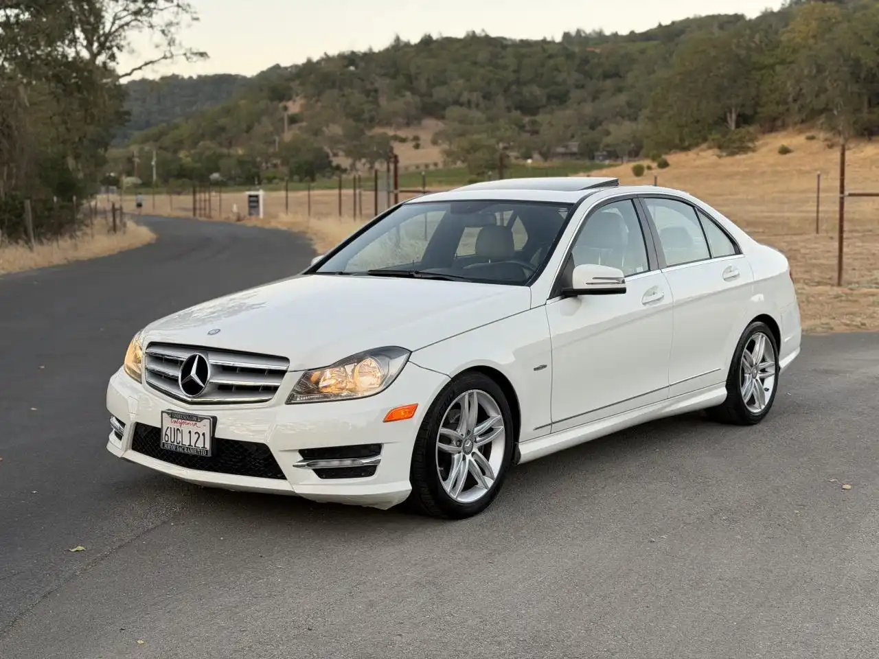 2012 Mercedes-Benz C-Class C250 Sport's photo