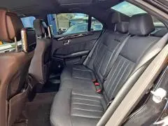 2010 Mercedes-Benz E-Class E550 Luxury photo 5
