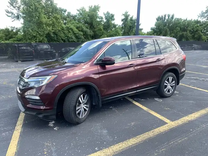 2016 Honda Pilot 2WD EX's photo