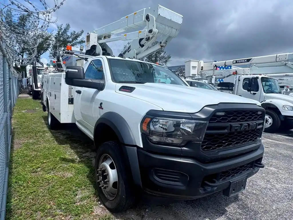 2023 RAM 5500 Tradesman 4X4 Reg Cab LWB DRW 169" WB's photo
