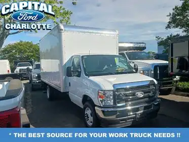2027 Ford E-Series SRW E-350 Super Duty 158 in WB's photo