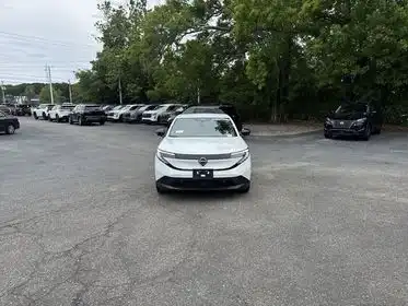 2026 Nissan Leaf SV+'s photo