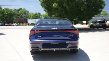 2026 Kia Optima GT-Line FWD photo 3