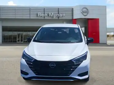2025 Nissan Versa 1.6 SR CVT's photo