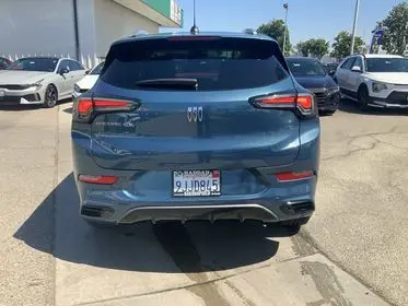 2024 Buick Encore GX Avenir photo 5