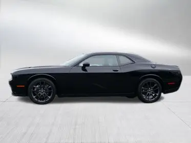 2023 Dodge Challenger SXT Auto AWD photo 5